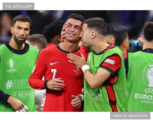 C罗的经典比赛回顾：不可错过的五大时刻_20260526125240